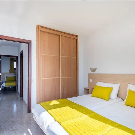Rt-apartamentos Guinea 아파트 *