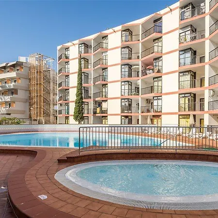 아파트 Rt-apartamentos Guinea *