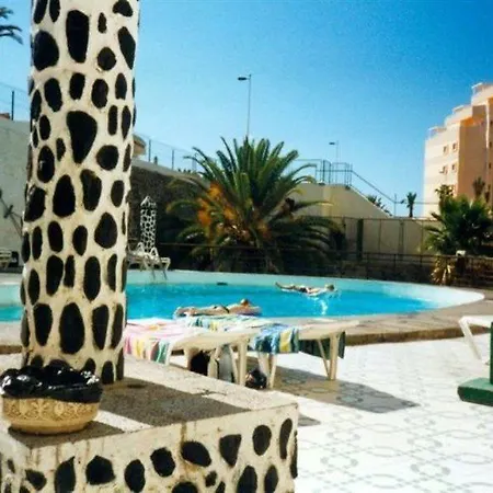 Rt-apartamentos Guinea 아파트 *