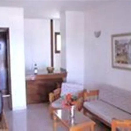 Rt-apartamentos Guinea 아파트
